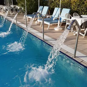 https://hotel-oxford.hotelslidodijesolo.com