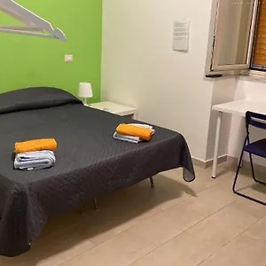  Bed & Breakfast Aeroporto Fontanarossa Reception H24 Italy