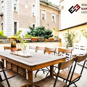 https://c-luxury-palace.it-romehotels.com